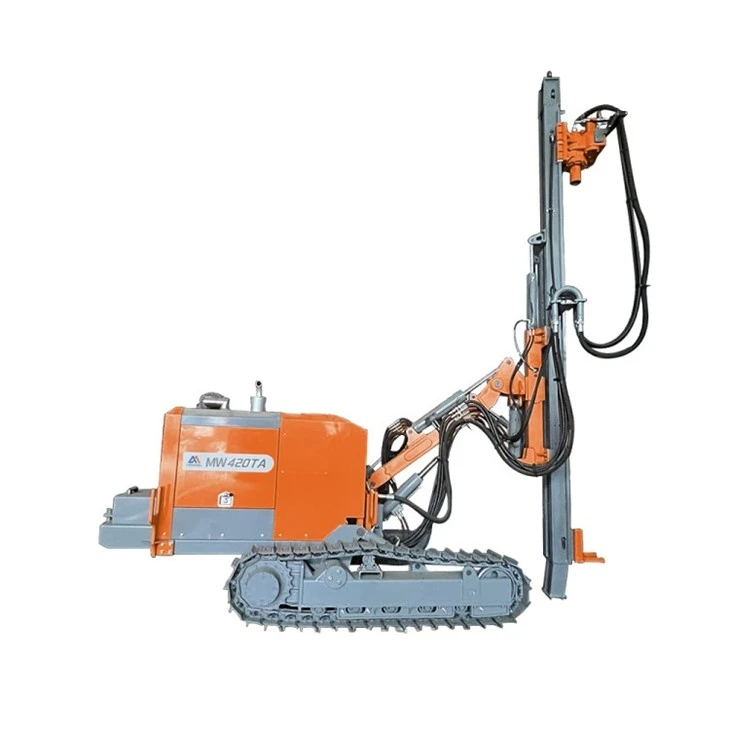 Hydraulická dělená těžba dolů na vrtnou soupravu
